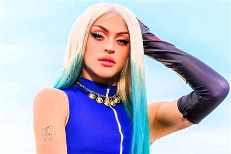 Il Concerto Sinfonico di Pabllo Vittar: Un'Esplosione di Ritmi Brasiliani e Travestimenti Stravaganti!